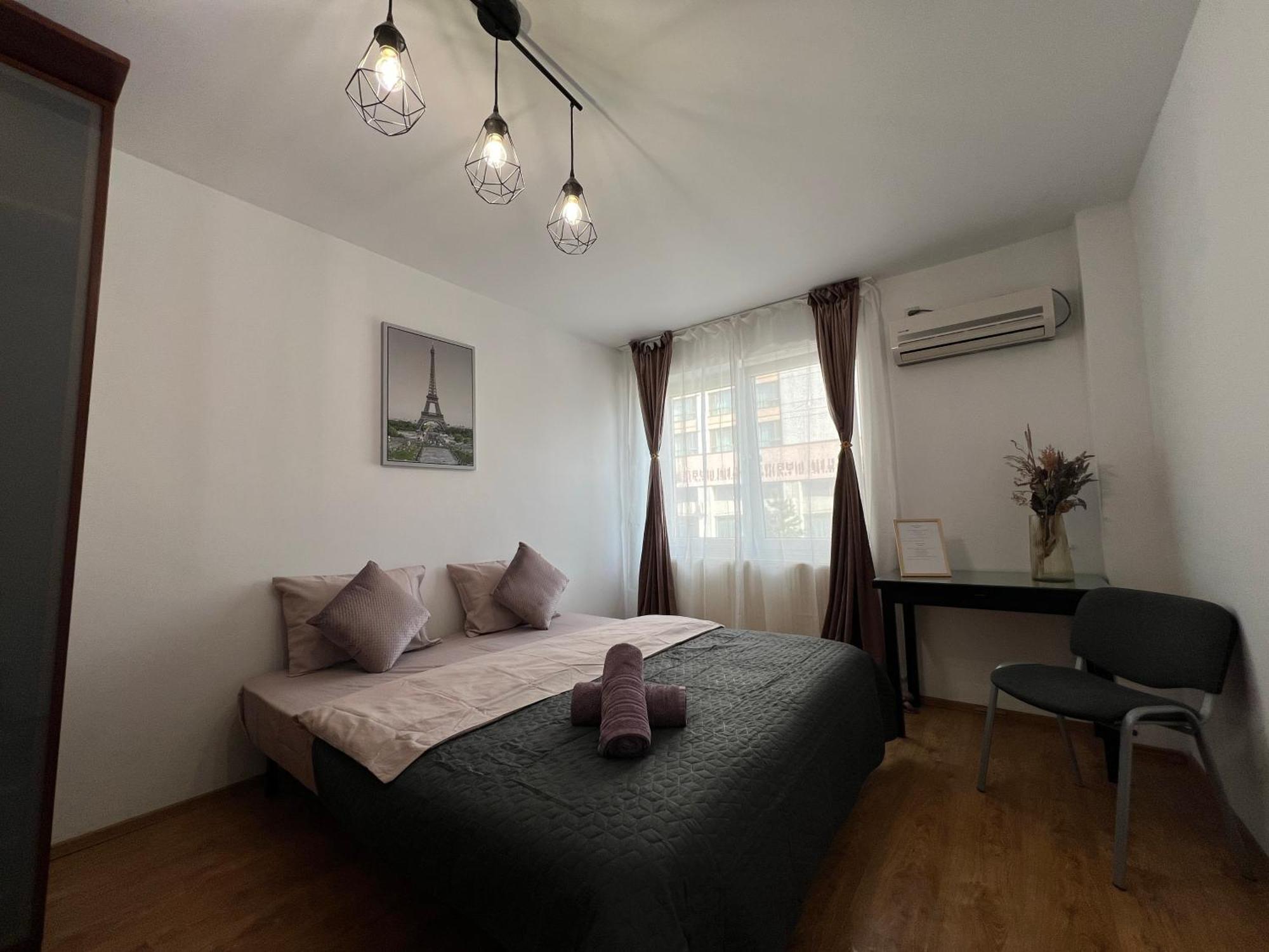 2 Rooms Apartment City Center Iasi Eksteriør billede